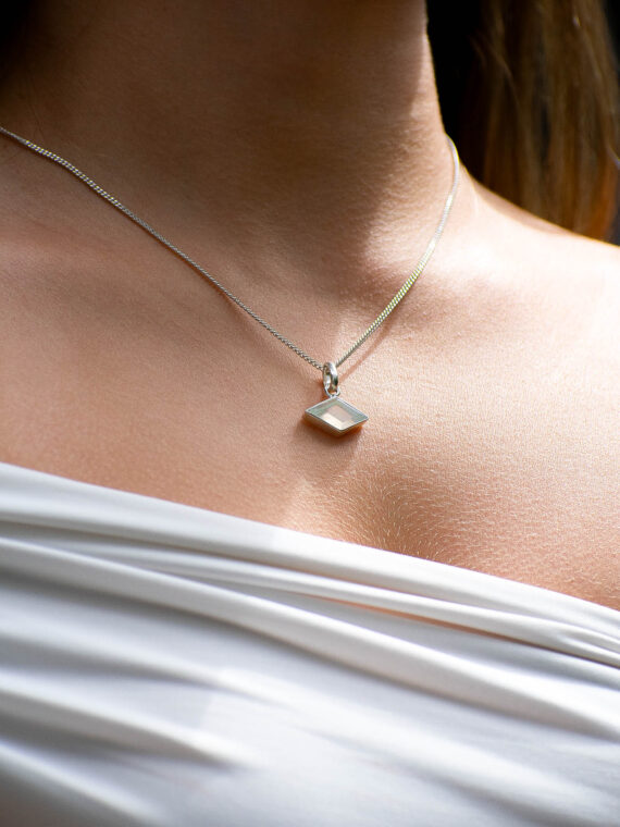 PRODUCTO_ COLLAR ENYA OPALO ANDINO