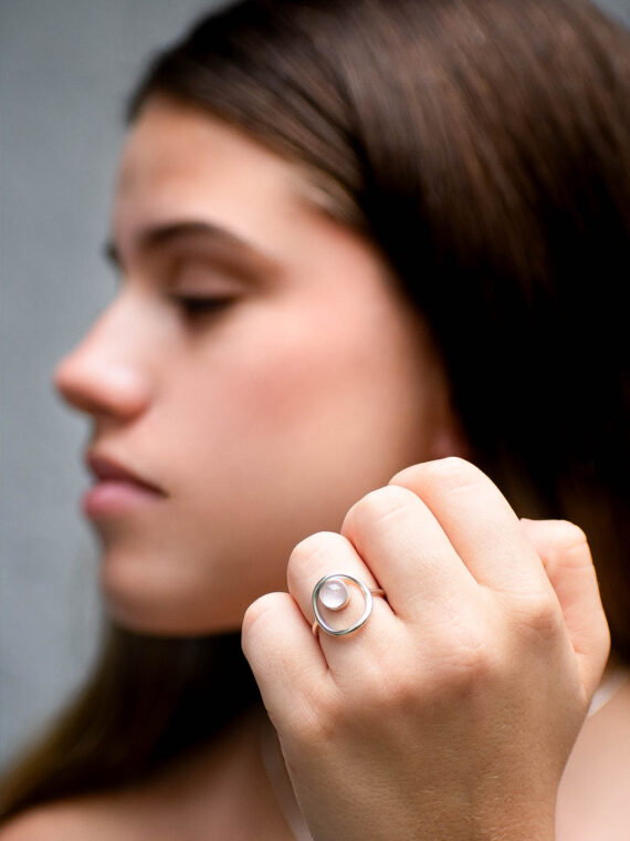 PRODUCTO_ ANILLO CAEL CUARZO ROSA