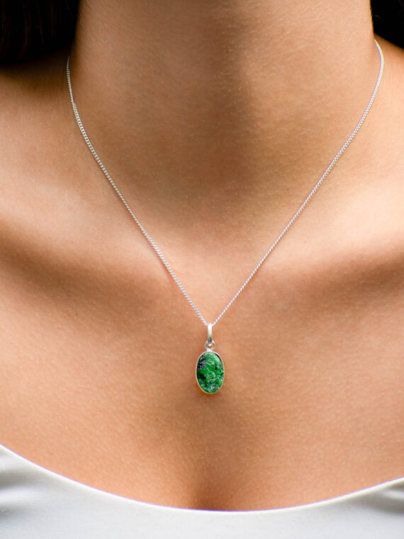 PRODUCTO_ COLLAR DANIA ZOISITA